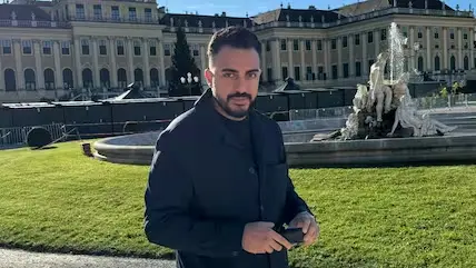 Ilias FB Finanzen Vom Social-Media-Phänomen zum Finanzexperten – Wie echt ist sein Erfolg wirklichk