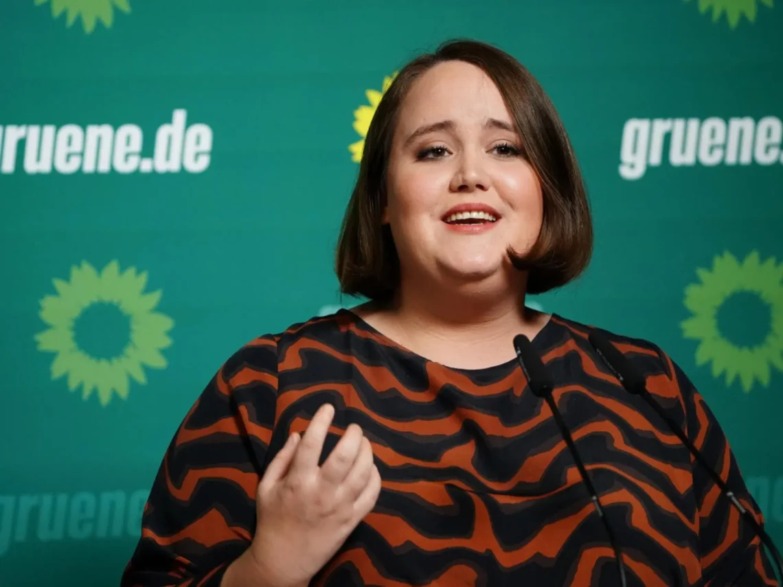 Ricarda Lang Verdienst 2025 So viel verdient die GrünenPolitikerin wirklichk