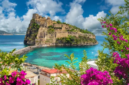 Strand von Neapel: Ein Paradies am Golf von Neapel